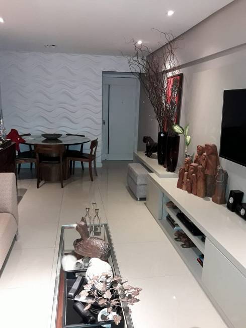Foto 3 de Apartamento com 4 Quartos à venda, 94m² em Boa Viagem, Recife