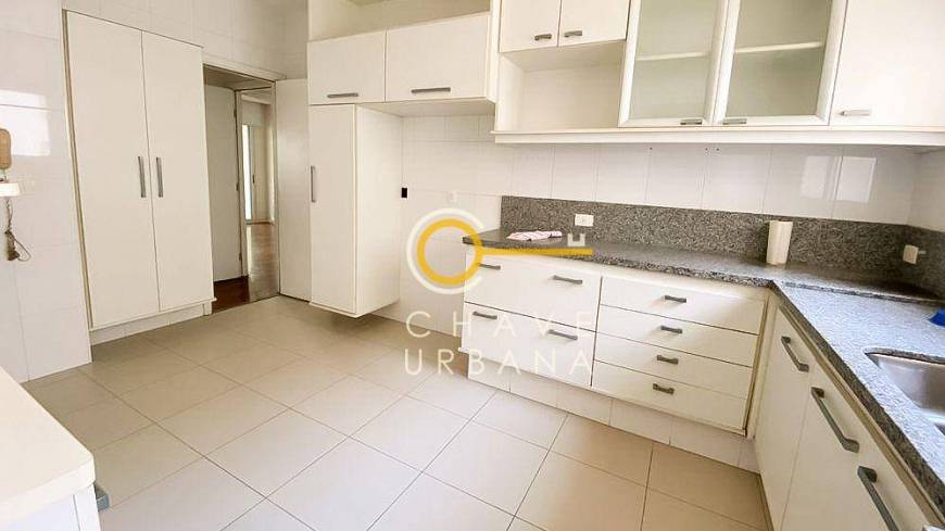 Foto 5 de Apartamento com 4 Quartos à venda, 160m² em Boqueirão, Santos