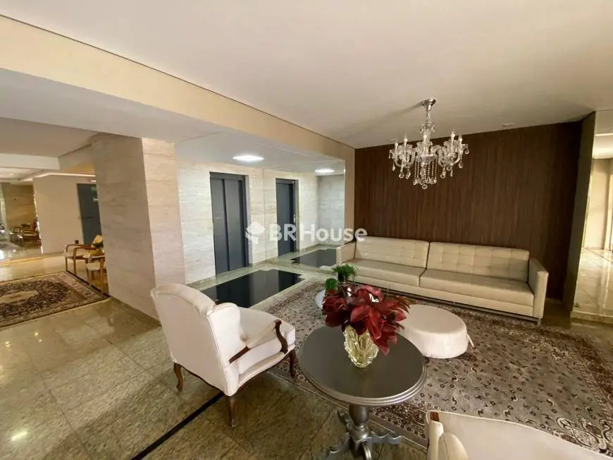 Foto 3 de Apartamento com 4 Quartos à venda, 228m² em Bosque da Saúde, Cuiabá