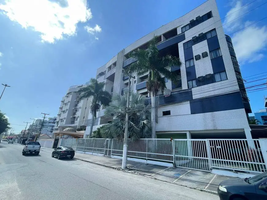 Foto 1 de Apartamento com 4 Quartos à venda, 165m² em Braga, Cabo Frio