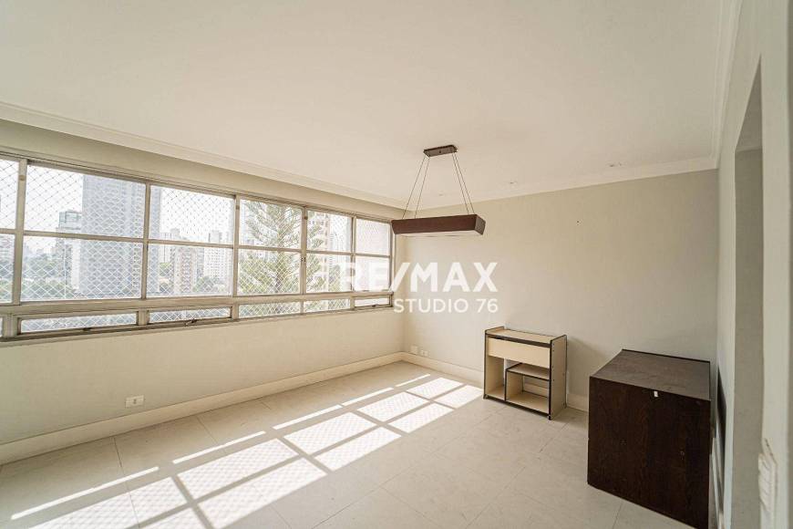 Foto 3 de Apartamento com 4 Quartos à venda, 134m² em Brooklin, São Paulo