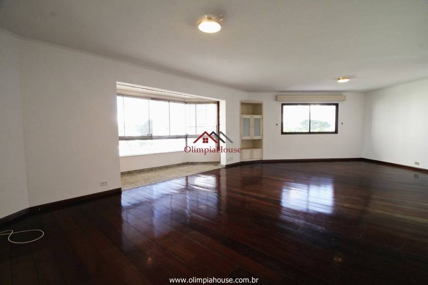 Foto 1 de Apartamento com 4 Quartos para alugar, 163m² em Brooklin, São Paulo