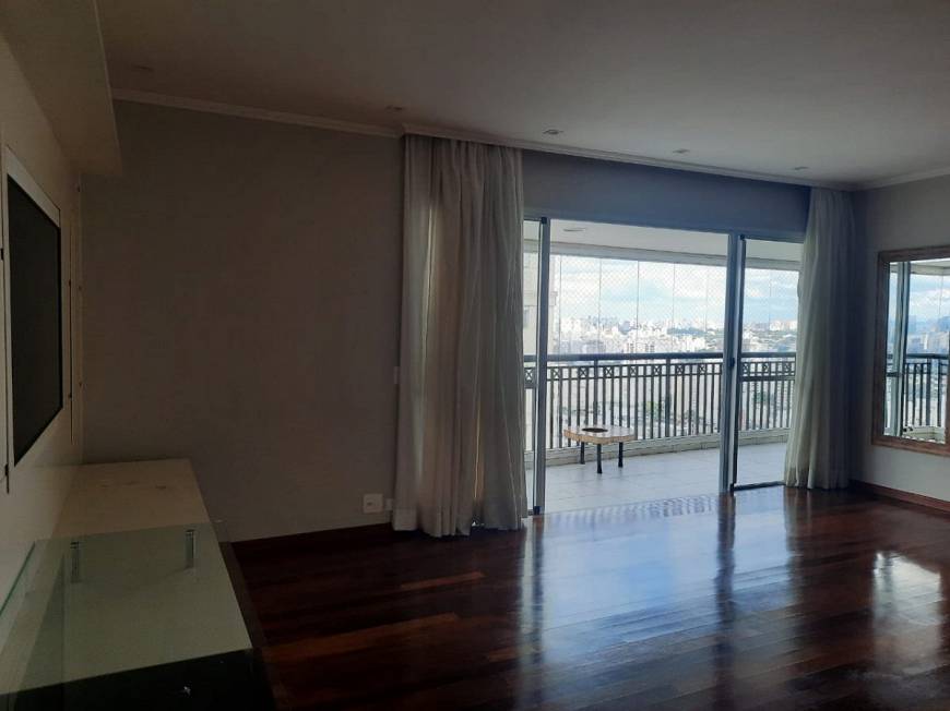 Foto 2 de Apartamento com 4 Quartos para alugar, 178m² em Brooklin, São Paulo