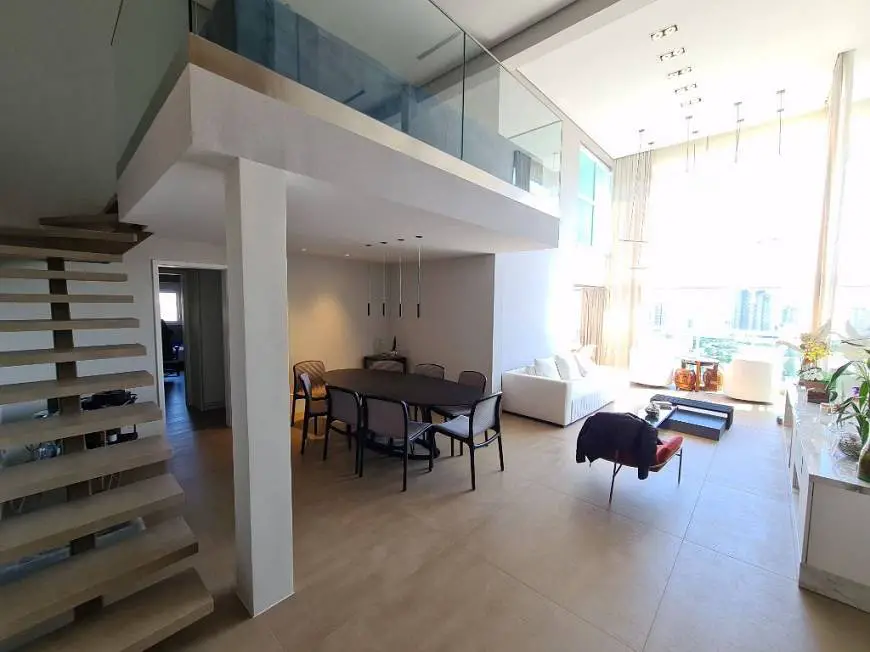 Foto 4 de Apartamento com 4 Quartos à venda, 196m² em Brooklin, São Paulo