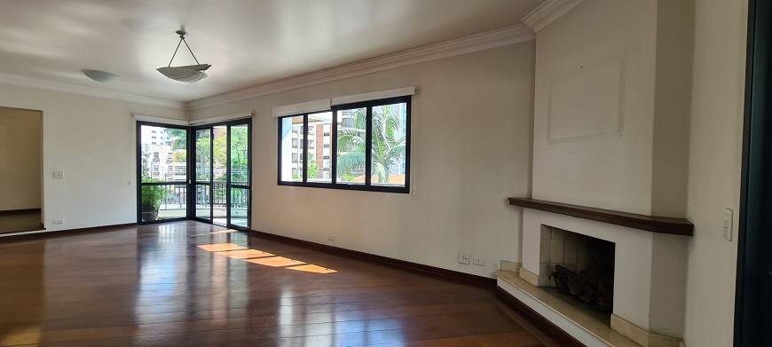 Foto 2 de Apartamento com 4 Quartos à venda, 250m² em Brooklin, São Paulo