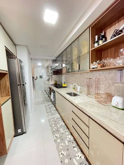 Foto 2 de Apartamento com 4 Quartos à venda, 86m² em Calhau, São Luís