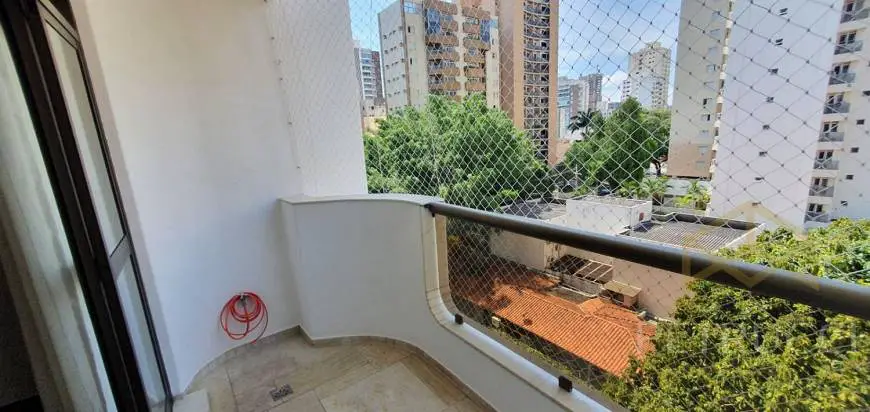 Foto 5 de Apartamento com 4 Quartos para alugar, 192m² em Cambuí, Campinas