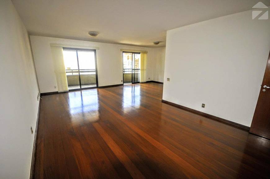 Foto 1 de Apartamento com 4 Quartos para alugar, 258m² em Cambuí, Campinas