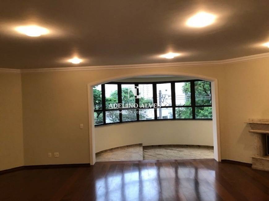 Foto 1 de Apartamento com 4 Quartos para venda ou aluguel, 252m² em Campo Belo, São Paulo