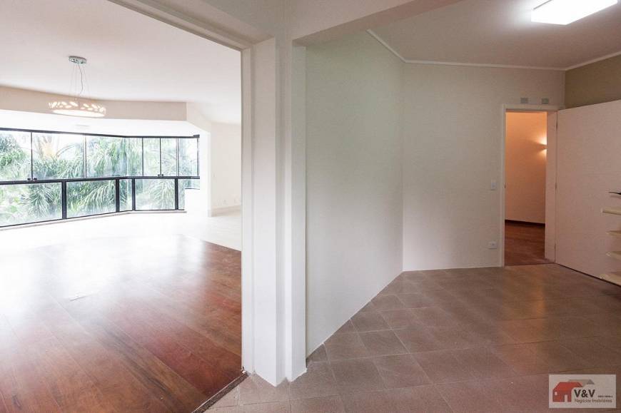 Foto 3 de Apartamento com 4 Quartos à venda, 310m² em Campo Belo, São Paulo