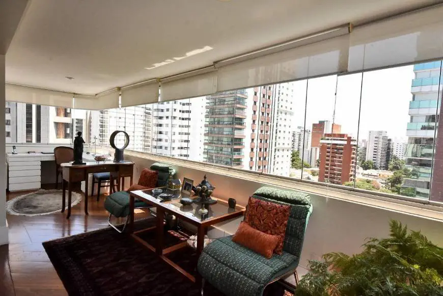 Foto 3 de Apartamento com 4 Quartos para venda ou aluguel, 311m² em Campo Belo, São Paulo