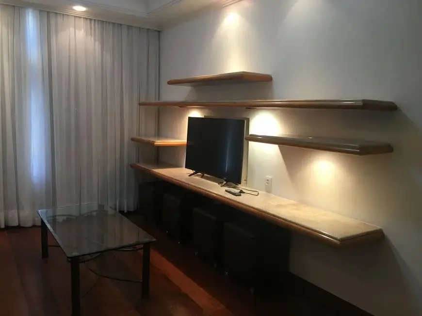 Foto 3 de Apartamento com 4 Quartos para alugar, 125m² em Campo Grande, Salvador