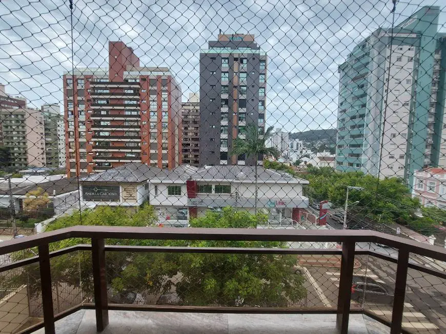 Foto 2 de Apartamento com 4 Quartos à venda, 153m² em Centro, Florianópolis