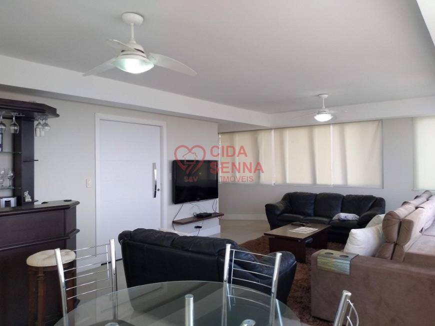 Foto 1 de Apartamento com 4 Quartos para venda ou aluguel, 240m² em Centro, Florianópolis