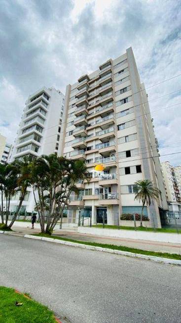 Foto 1 de Apartamento com 4 Quartos à venda, 242m² em Centro, Florianópolis