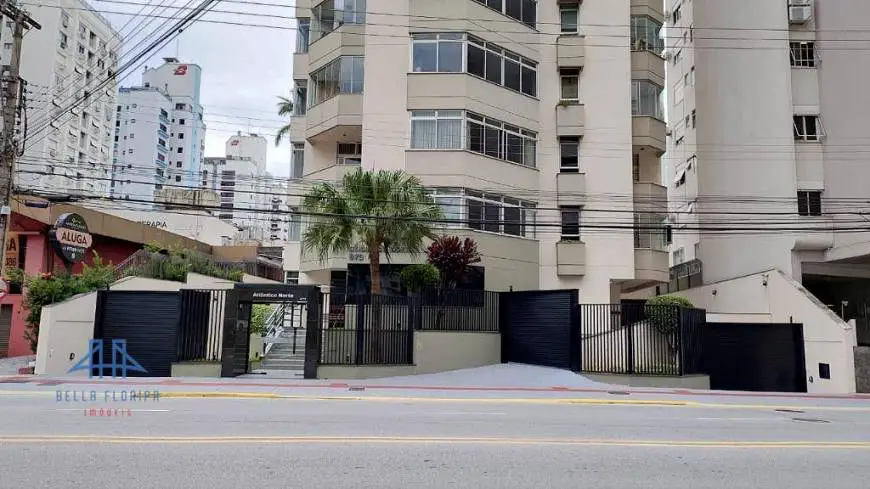 Foto 3 de Apartamento com 4 Quartos à venda, 264m² em Centro, Florianópolis
