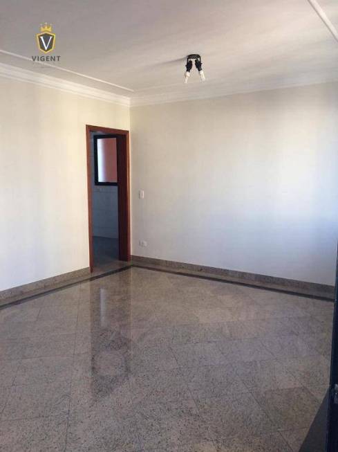 Foto 2 de Apartamento com 4 Quartos para venda ou aluguel, 183m² em Centro, Jundiaí