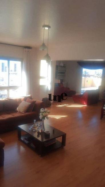 Foto 1 de Apartamento com 4 Quartos à venda, 332m² em Centro, Pelotas