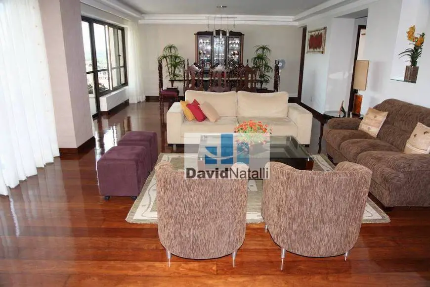 Foto 1 de Apartamento com 4 Quartos à venda, 380m² em Centro, Vitória