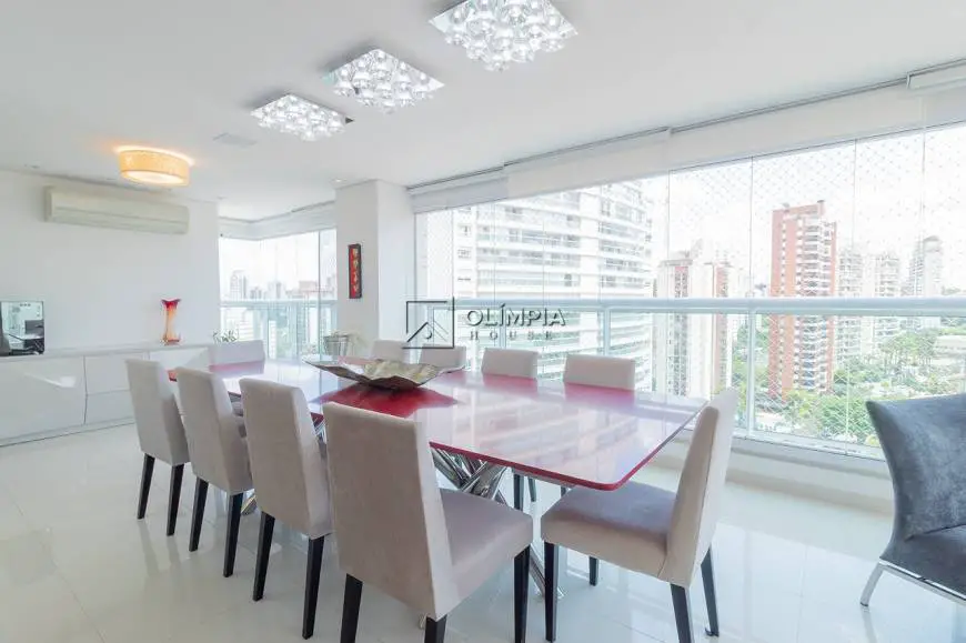 Foto 3 de Apartamento com 4 Quartos à venda, 245m² em Chácara Klabin, São Paulo