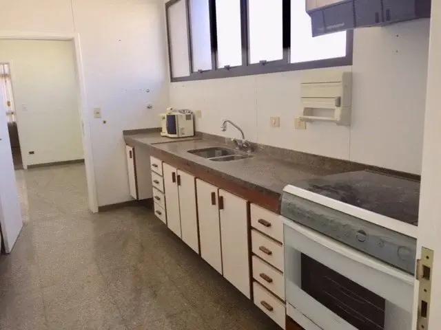 Foto 4 de Apartamento com 4 Quartos para alugar, 250m² em Chácara Santo Antônio, São Paulo