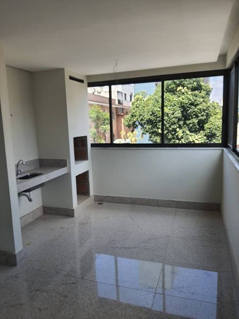 Foto 1 de Apartamento com 4 Quartos à venda, 135m² em Cidade Nova, Belo Horizonte