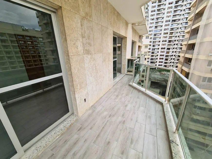 Foto 4 de Apartamento com 4 Quartos à venda, 185m² em Copacabana, Rio de Janeiro