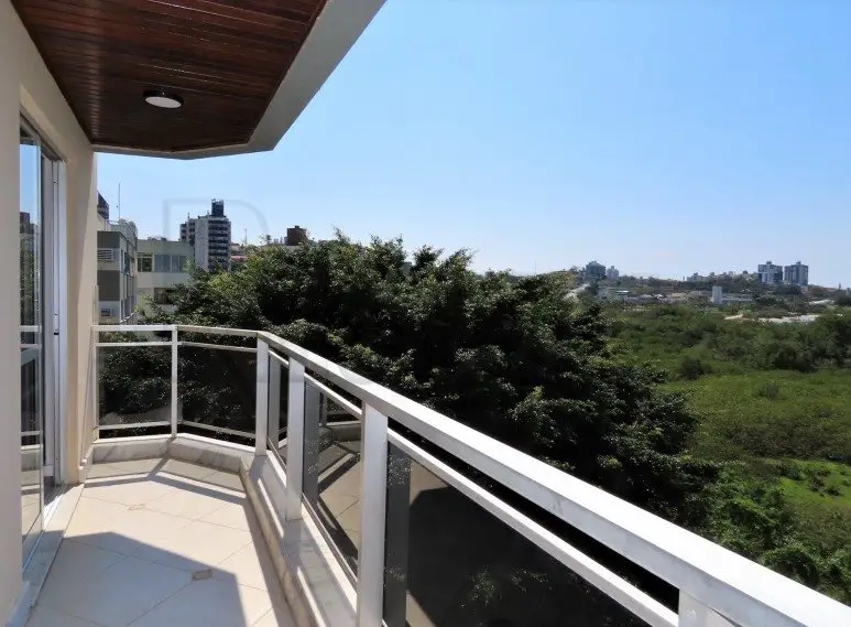 Foto 1 de Apartamento com 4 Quartos à venda, 200m² em Coqueiros, Florianópolis