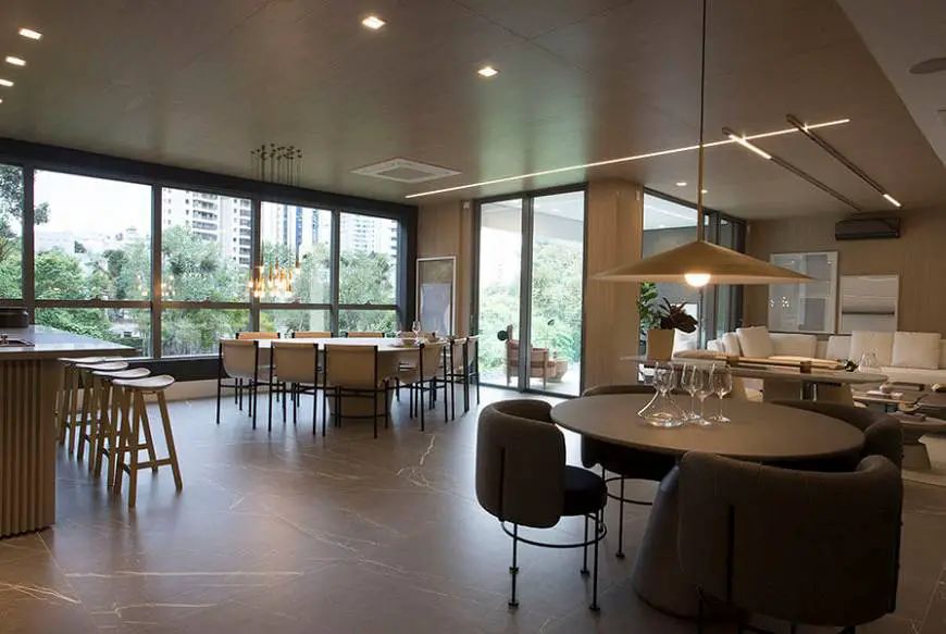Foto 2 de Apartamento com 4 Quartos à venda, 227m² em Ecoville, Curitiba
