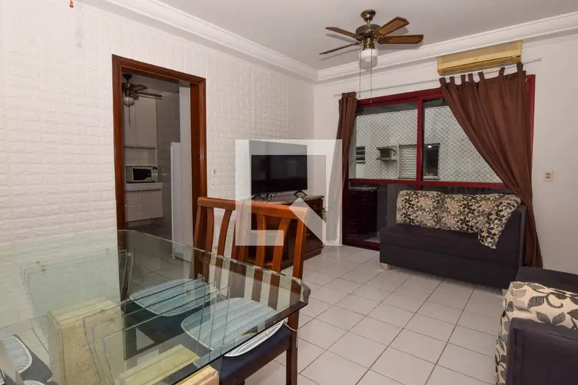 Foto 4 de Apartamento com 4 Quartos para alugar, 98m² em Enseada, Guarujá