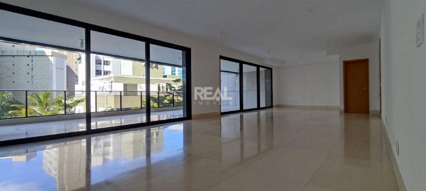 Foto 1 de Apartamento com 4 Quartos para alugar, 270m² em Funcionários, Belo Horizonte