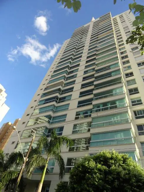 Foto 1 de Apartamento com 4 Quartos à venda, 258m² em Gleba Palhano, Londrina
