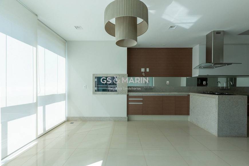 Foto 4 de Apartamento com 4 Quartos à venda, 258m² em Gleba Palhano, Londrina