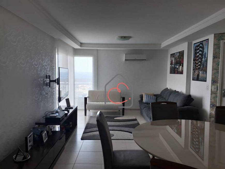 Foto 1 de Apartamento com 4 Quartos para alugar, 115m² em Glória, Macaé