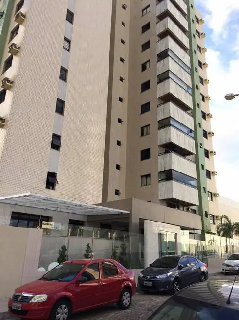 Foto 1 de Apartamento com 4 Quartos à venda, 133m² em Grageru, Aracaju