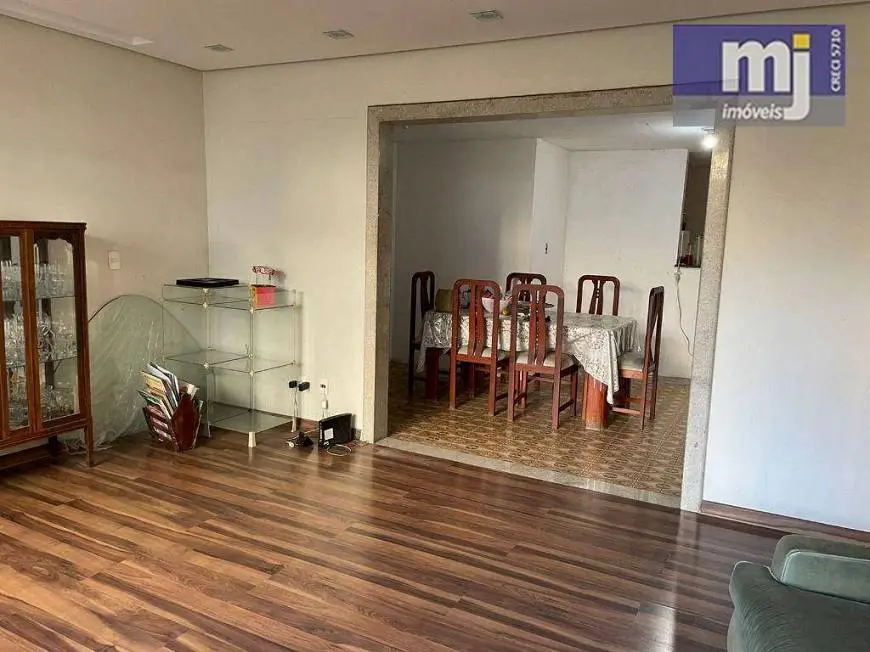 Foto 1 de Apartamento com 4 Quartos à venda, 125m² em Icaraí, Niterói