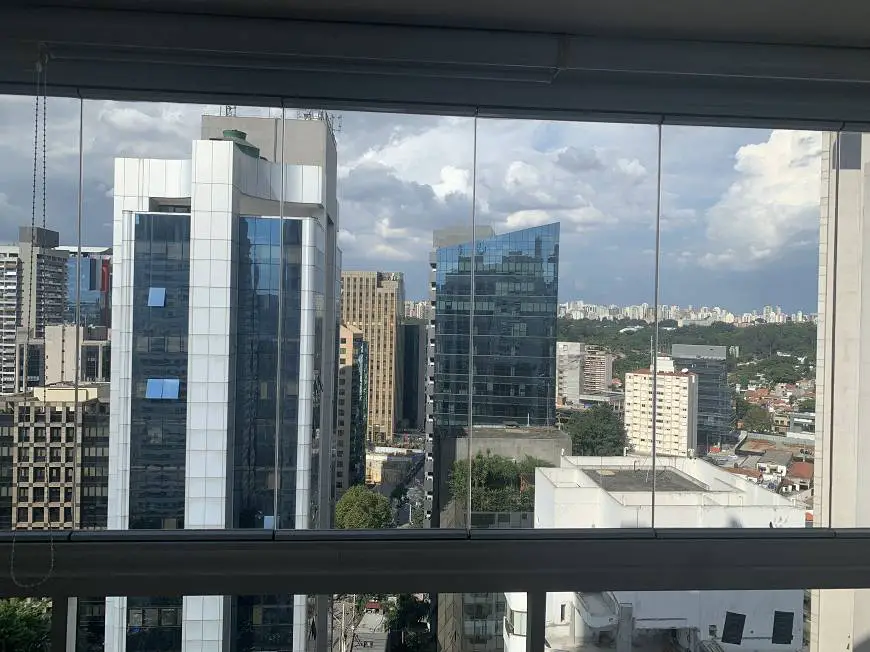 Foto 1 de Apartamento com 4 Quartos para venda ou aluguel, 189m² em Itaim Bibi, São Paulo