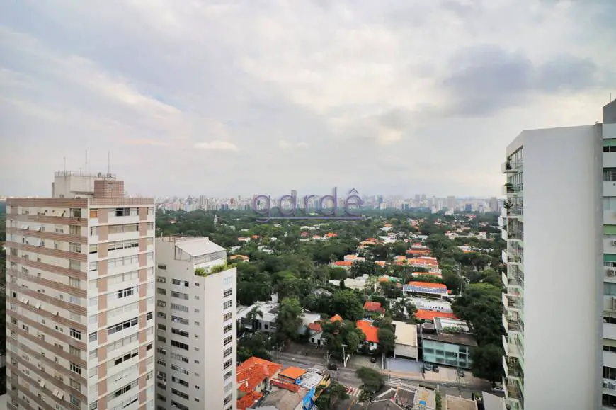 Foto 3 de Apartamento com 4 Quartos à venda, 351m² em Jardim América, São Paulo