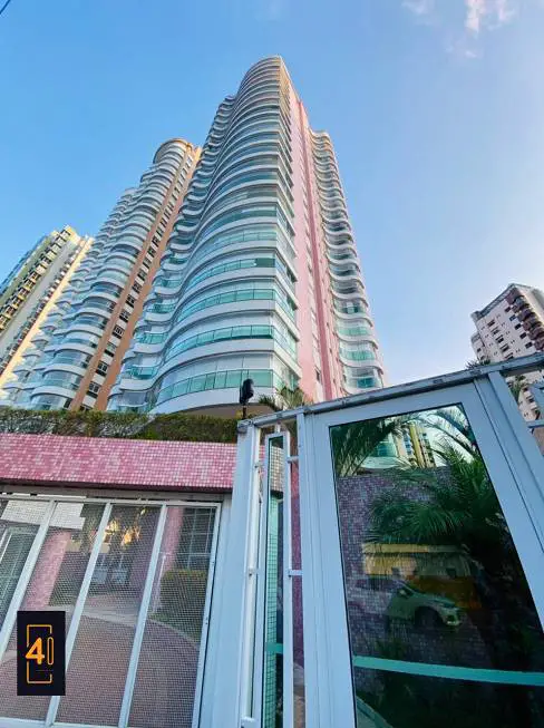 Foto 2 de Apartamento com 4 Quartos à venda, 241m² em Jardim Anália Franco, São Paulo