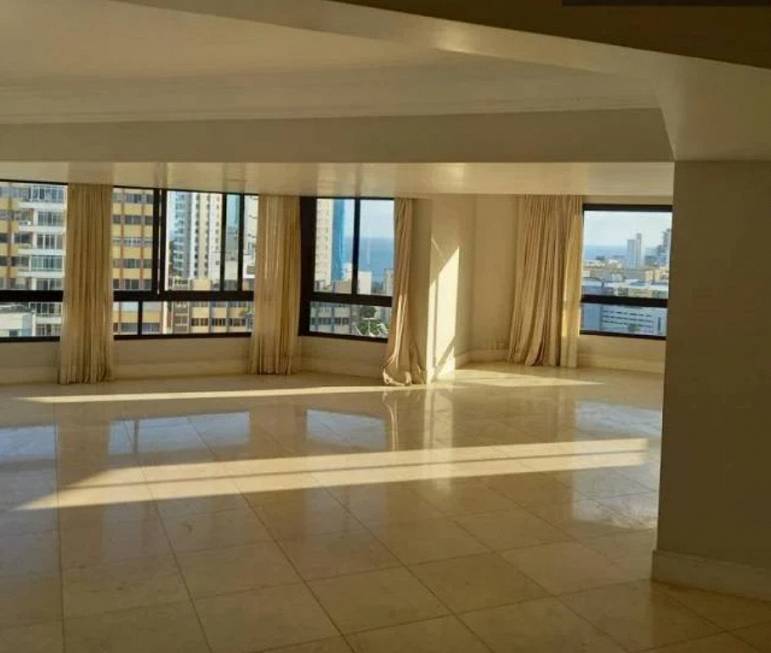 Foto 4 de Apartamento com 4 Quartos à venda, 450m² em Jardim Apipema, Salvador