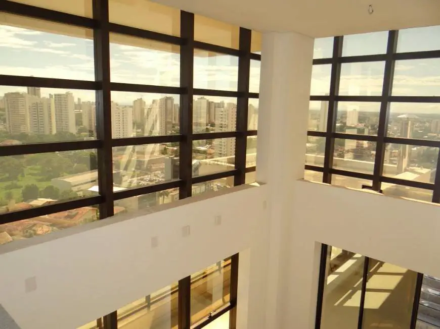 Foto 1 de Apartamento com 4 Quartos à venda, 330m² em Jardim Cuiabá, Cuiabá