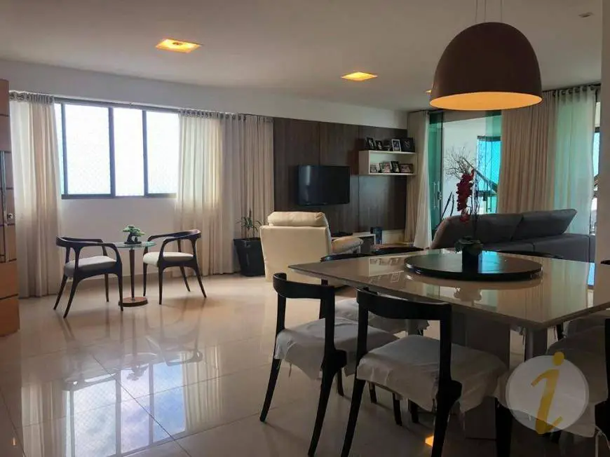Foto 1 de Apartamento com 4 Quartos à venda, 215m² em Jardim Luna, João Pessoa