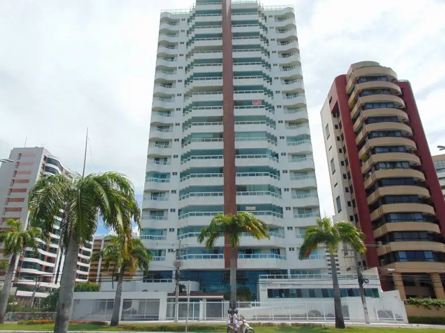 Foto 1 de Apartamento com 4 Quartos à venda, 298m² em Jardins, Aracaju