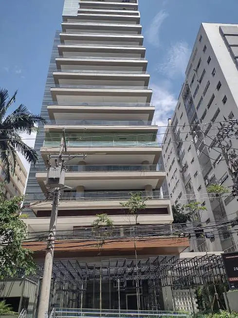 Foto 3 de Apartamento com 4 Quartos à venda, 263m² em Jardins, São Paulo