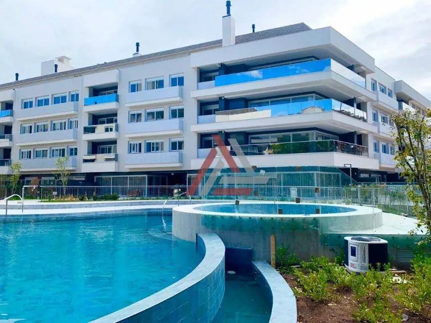 Foto 1 de Apartamento com 4 Quartos à venda, 223m² em Jurerê, Florianópolis