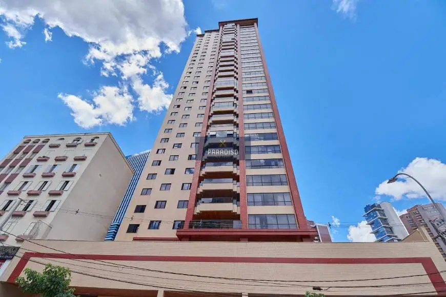 Foto 1 de Apartamento com 4 Quartos à venda, 270m² em Juvevê, Curitiba