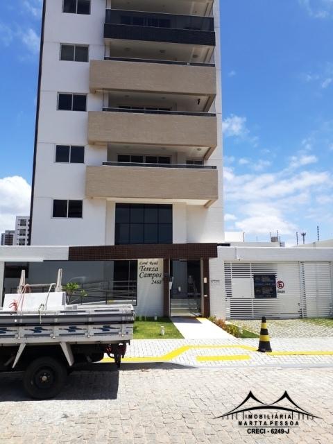 Foto 1 de Apartamento com 4 Quartos à venda, 156m² em Lagoa Nova, Natal