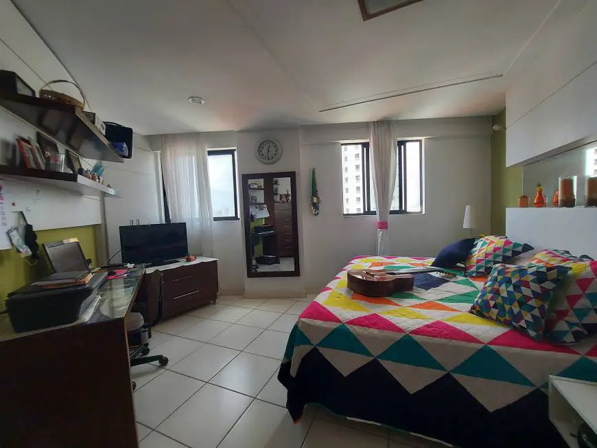 Foto 5 de Apartamento com 4 Quartos à venda, 143m² em Lagoa Nova, Natal