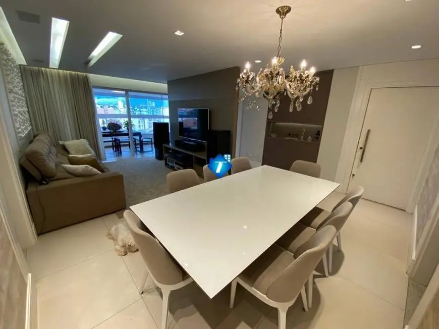 Foto 1 de Apartamento com 4 Quartos à venda, 184m² em Lidice, Uberlândia