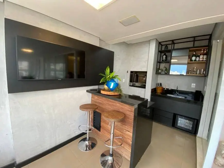 Foto 4 de Apartamento com 4 Quartos à venda, 184m² em Lidice, Uberlândia